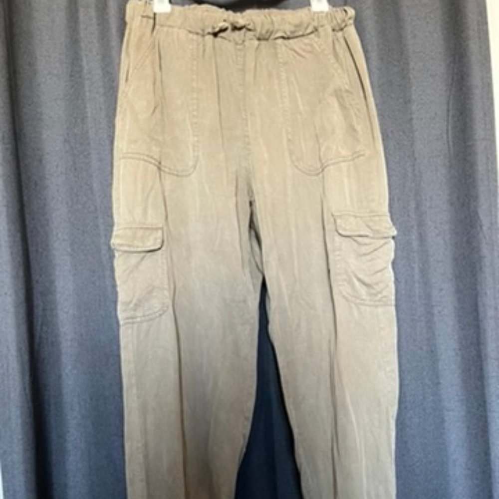 Women's cargo pants